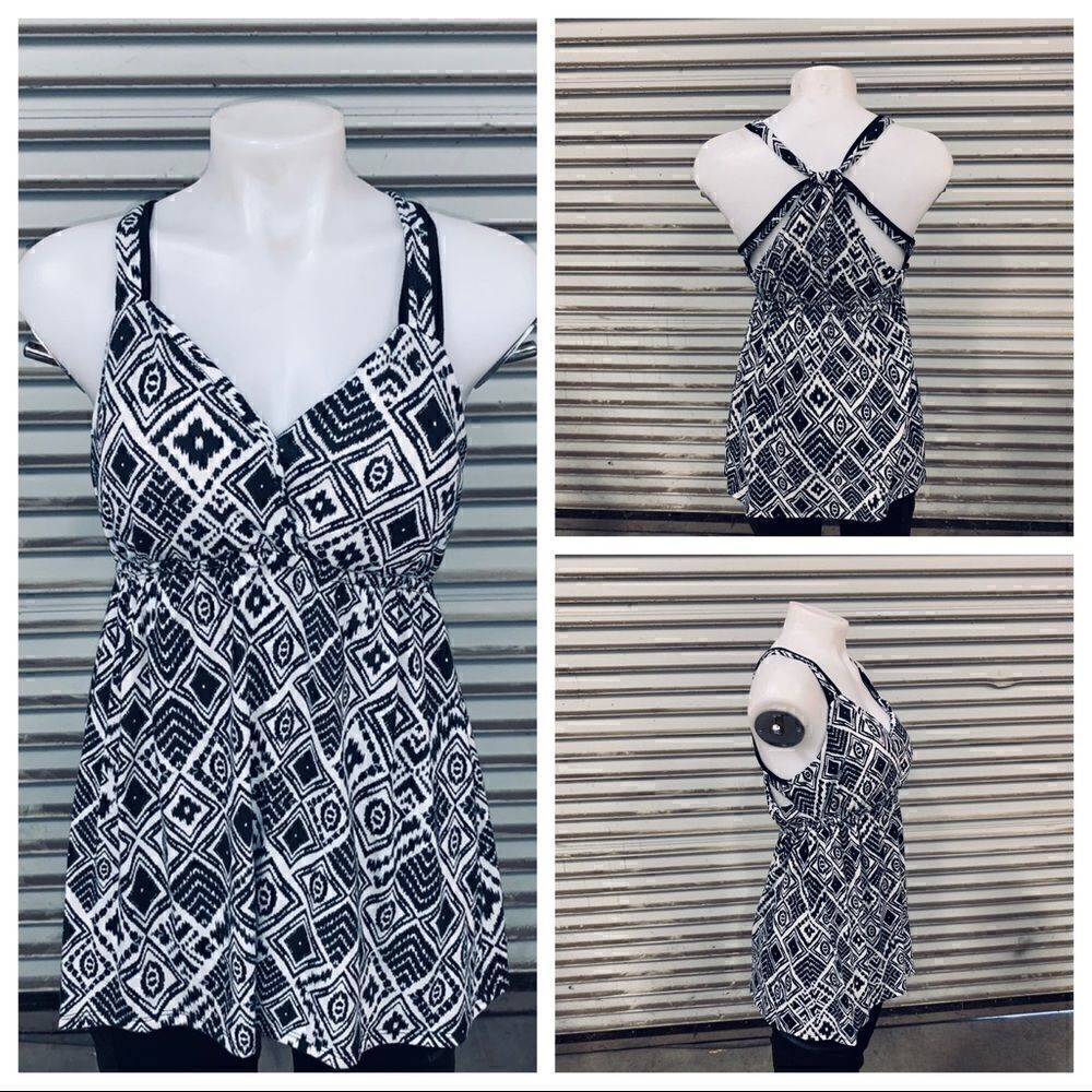 🛍️Pink Republic  racer back halterish top